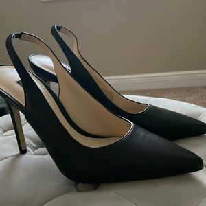 Sling back heels by Nine West